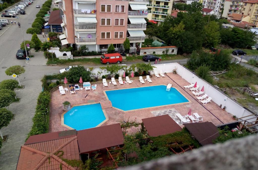 Primorsko Apartment | Apartment Terrace under the stars