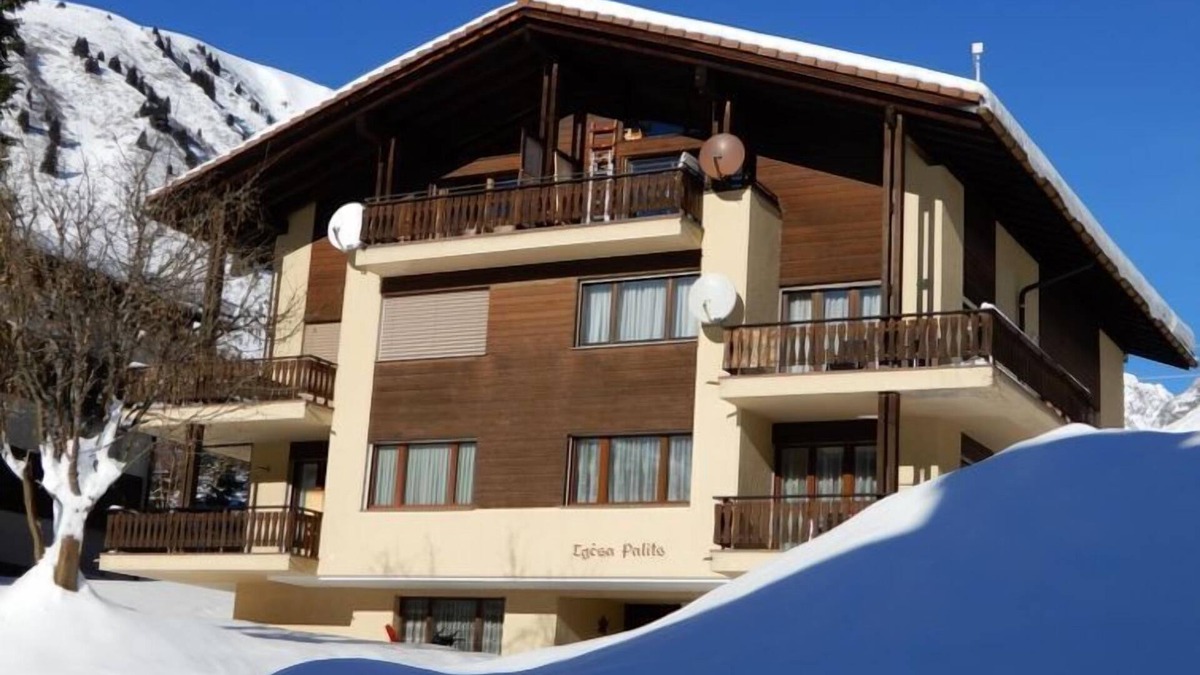 Sedrun Apartment | Apartment Tgèsa Palits Oliveri in Sedrun - 6 persons, 2 bedrooms