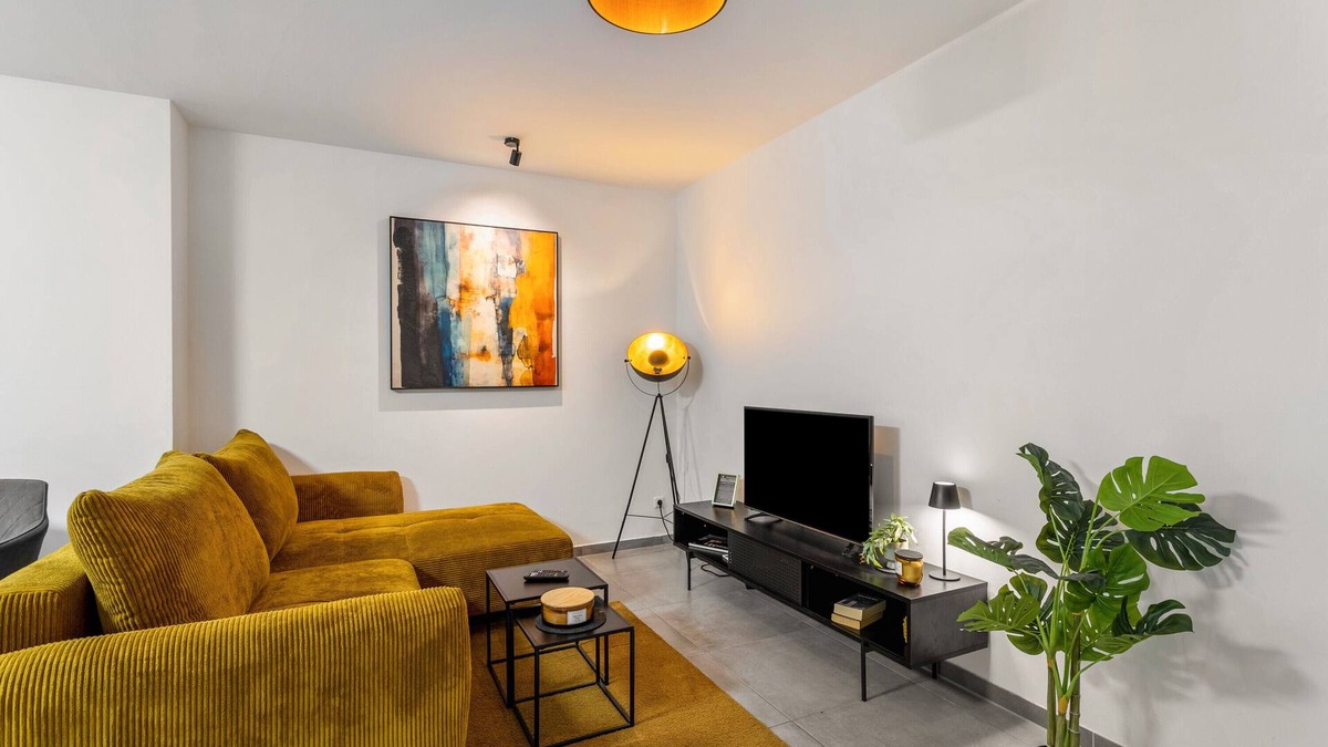 Lippstadt Apartment | Apartment "Tua Casa - Souterrain Appartment" with Wi-Fi