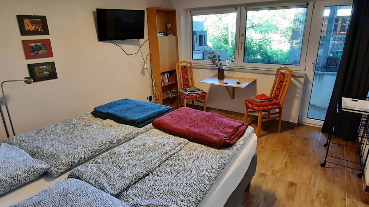 Umkirch Apartment | Apartment 'Tuniberg' with Wi-Fi