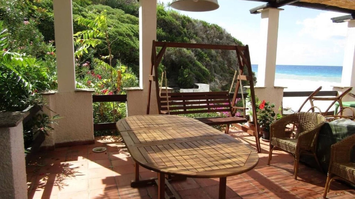Bonifati Apartment | Apartment 'Villa La Ficuzza' with Sea View, Wi-Fi and Air Conditioning