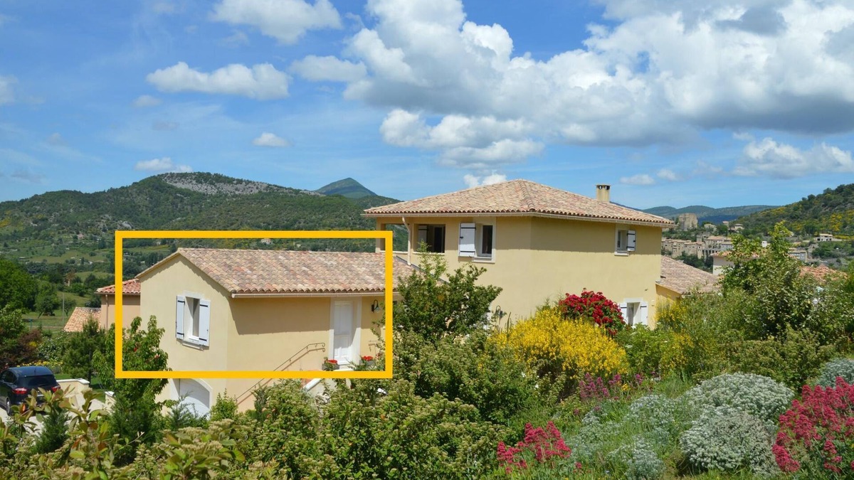 Montbrun-les-Bains Apartment | Apartment 'Villa Fleury' with Private Terrace, Balcony and Wi-Fi