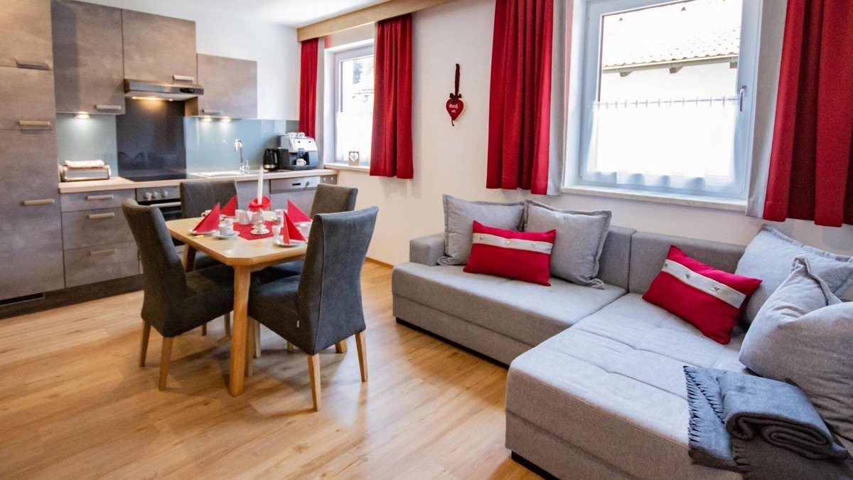 Stafflach Apartment | Apartment - via ferrata base/Penznhof