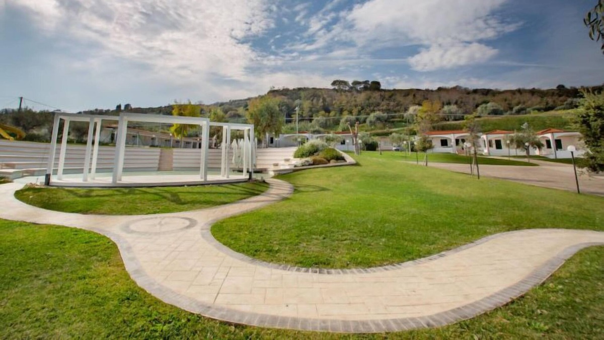 Torino di Sangro Apartment | Apartment Villagio Miramare in Torino di Sangro - 3 persons, 1 bedrooms