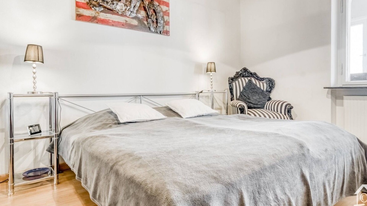 Neuwied Apartment | Apartment 'Villa Rheinstein Am Schloss Engers' with Balcony and Wi-Fi