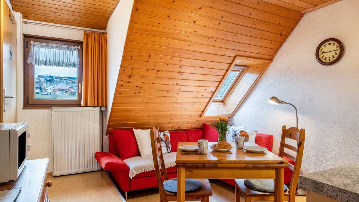Waldau Apartment | Apartment 'Vogelnest, 35qm' with Shared Garden and Wi-Fi