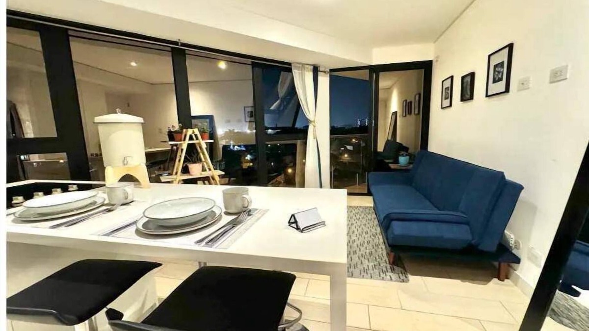 Zona 4 Apartment | Apartment W/Balcony overlooking downtown
