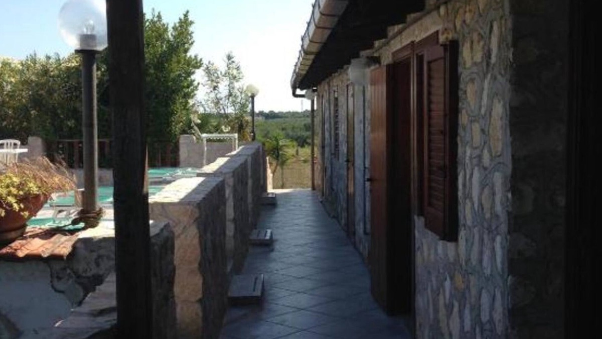 Montincello Apartment | Apartment with Terrace
