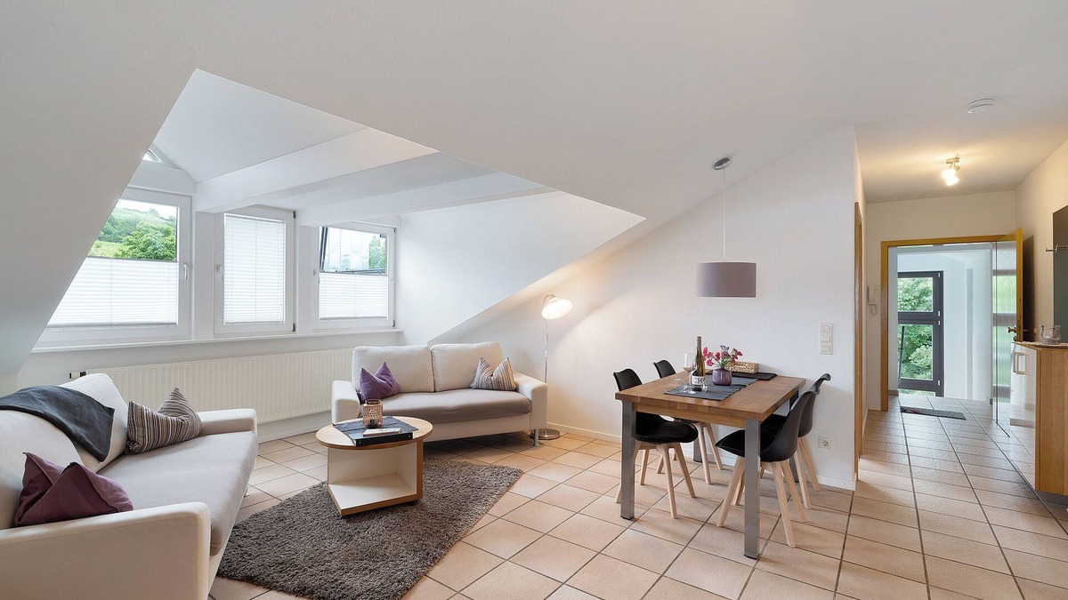 Ilbesheim Apartment | Apartment 'Weingut Geiler - Kleine Kalmit' with Private Garden and Wi-Fi