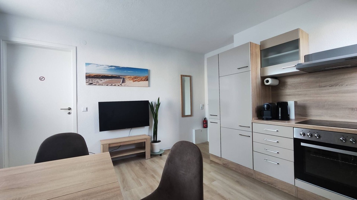 Sindelfingen Apartment | Apartment 'Whitestar' with Wi-Fi