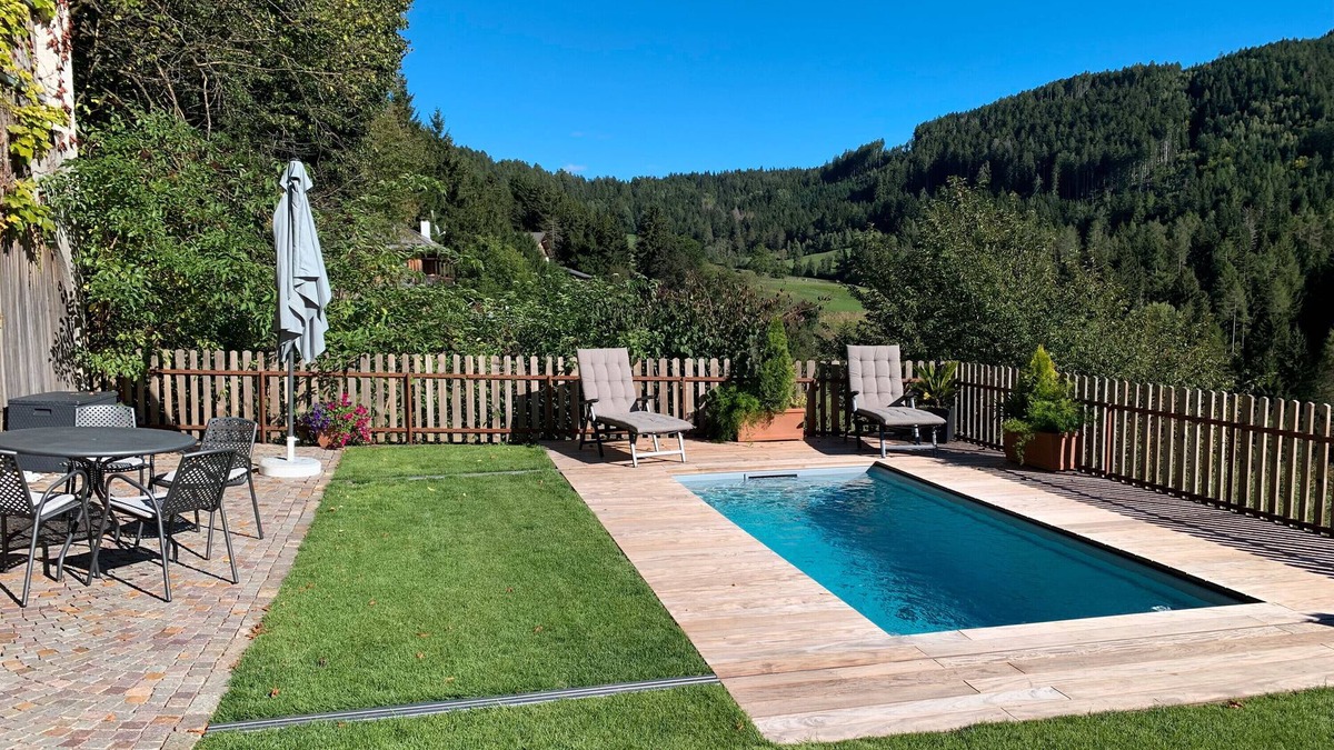 Trodena Apartment | Apartment 'Wiesenheim - Romantic' with Mountain View, Shared Pool and Wi-Fi