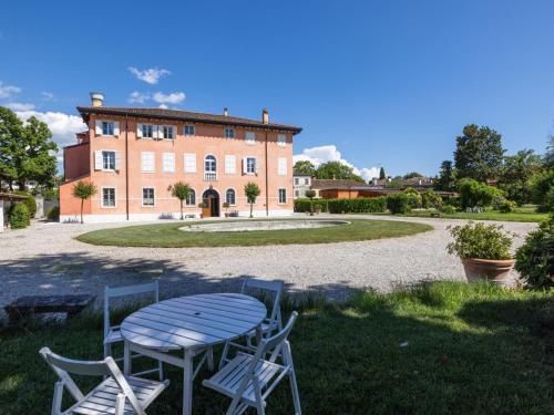 Strassoldo Apartment | Apartment Winery Villa Vitas - App- 4 by Interhome