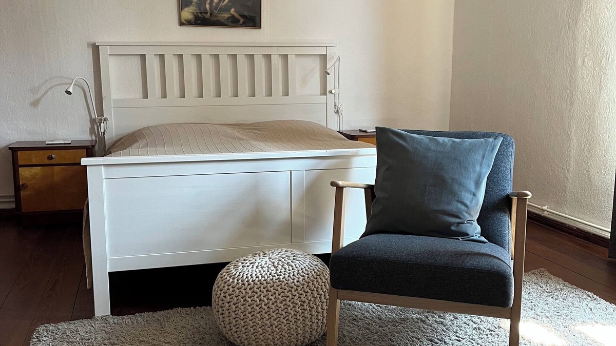 Furstenwerder Apartment | Apartment with garden and lake view from the veranda. Family friendly!