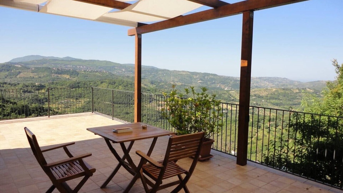 Ogliastro Cilento Apartment | Apartment with a beautiful panoramic terrace on the Cilento coast