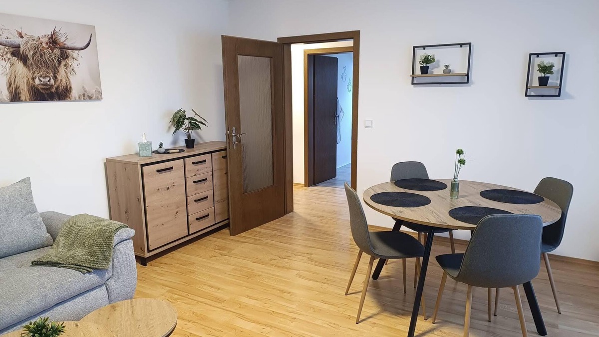 Friedenfels Apartment | Apartment with 55sqm on the 1st floor