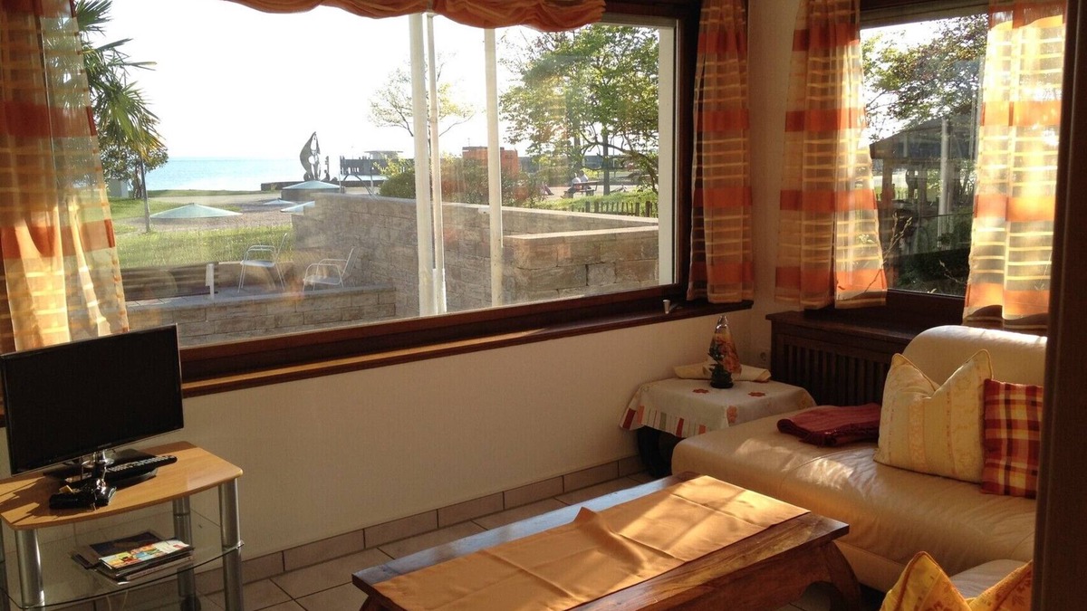 Langenargen Apartment | Apartment with 59 sqm, 2 bedrooms, 1 living room, max. 4 persons
