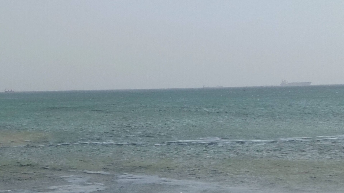 Pointe des Almadies Apartment | Apartment with backyard