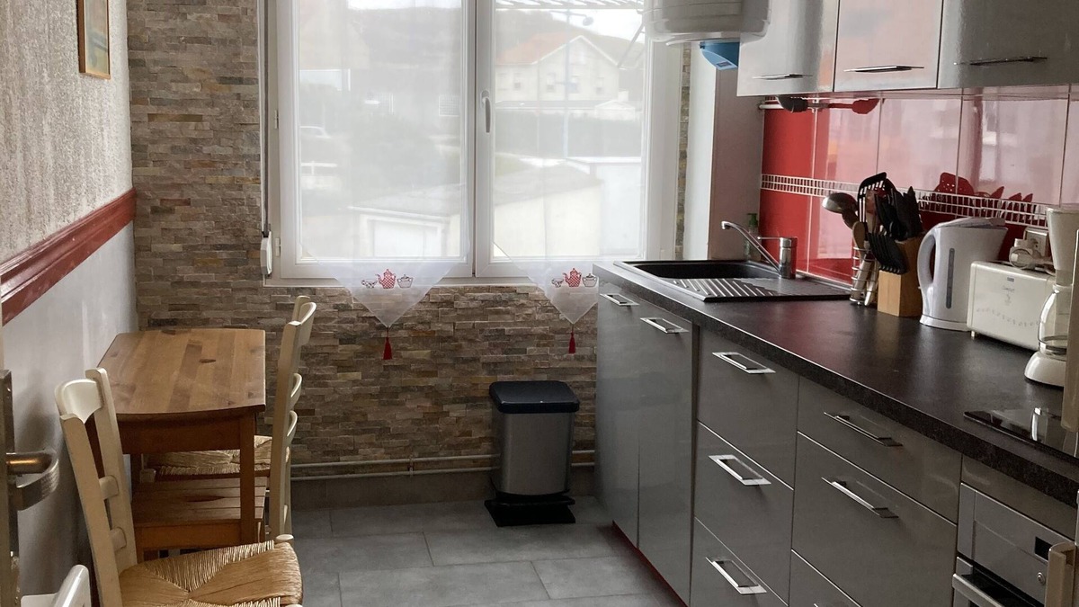 Le Portel Apartment | Apartment with balcony facing the sea for 4 people. Rated ⭐️⭐️⭐️ WIFI