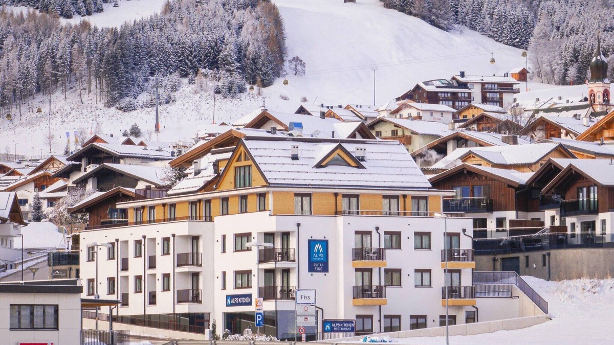 Fiss Apartment | Apartment with balcony near ski area