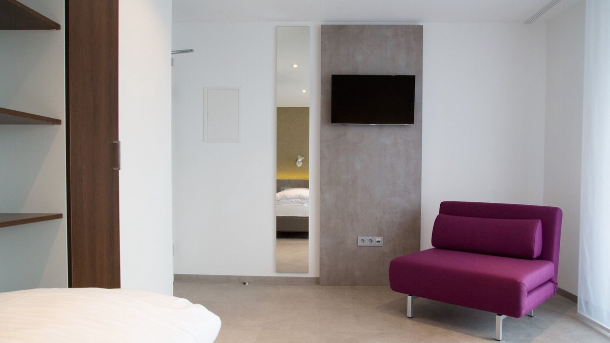 Wasseralfingen Apartment | Apartment with balcony/terrace Type C - Aalen-Wasseralfingen - Apartment House Renz