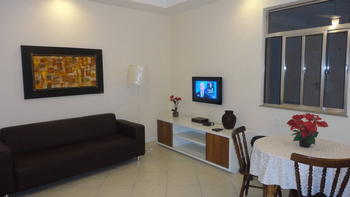 Copacabana Apartment | Apartment with sea view, 24 hours security, near Copacabana Palace