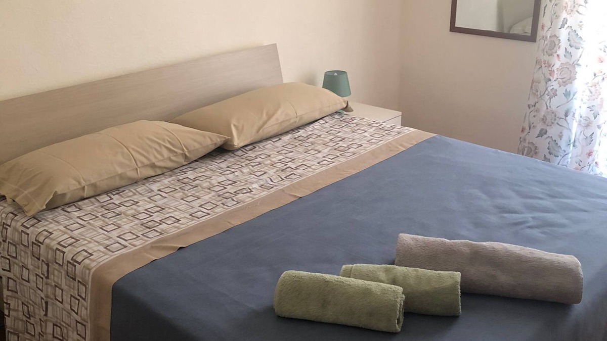 Mondragone Apartment | Apartment with courtyard and private parking. Pets allowed :)