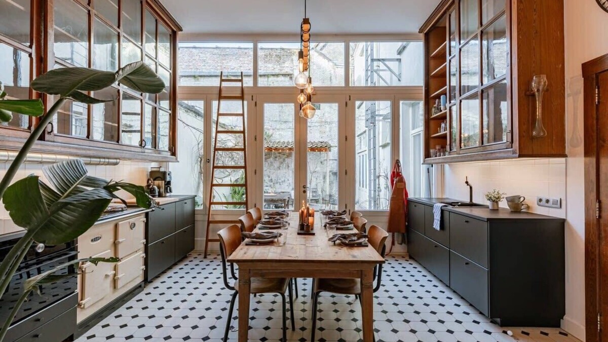 Patershol Apartment | Apartment with courtyard on top location in Ghent