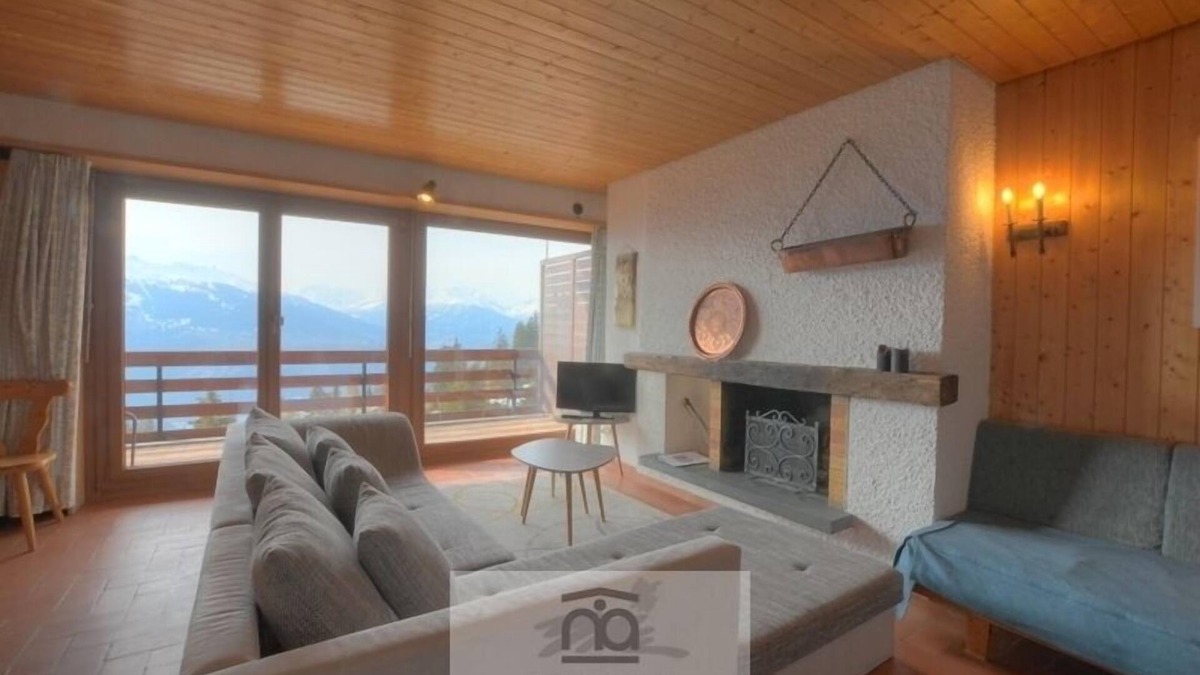 Anzere Apartment | Apartment with entrance corridor, 1 bedroom with 2 single beds, 1 bedroom with 2 bunk beds, 1 bathro