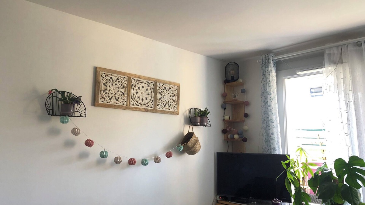 Voreppe Apartment | Apartment with garden and covered terrace