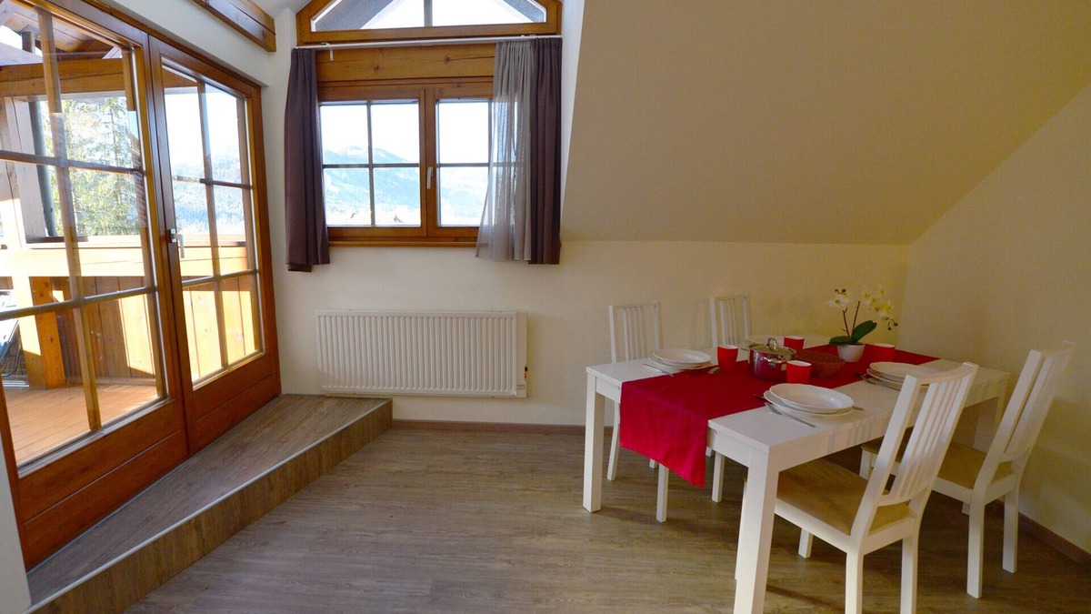Weissensee Condo | Apartment with garden, balcony & private beach 4d
