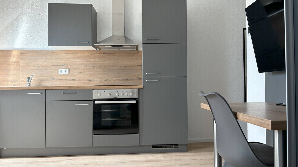 Leimen Apartment | Apartment with kitchen and bathroom
