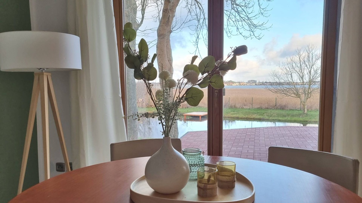 gmina Bedzino Apartment | Apartment with lake view