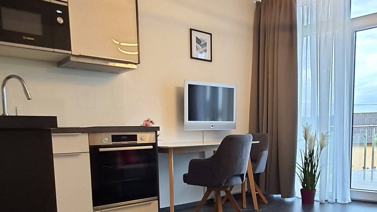 Sipplingen Apartment | Apartment with lake view and terrace, 1 living/bedroom, max. 2 persons
