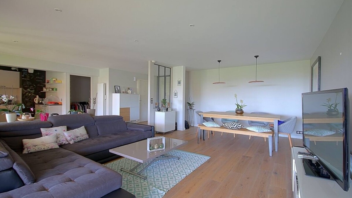 Antibes Apartment | Apartment with Sea View and Pool