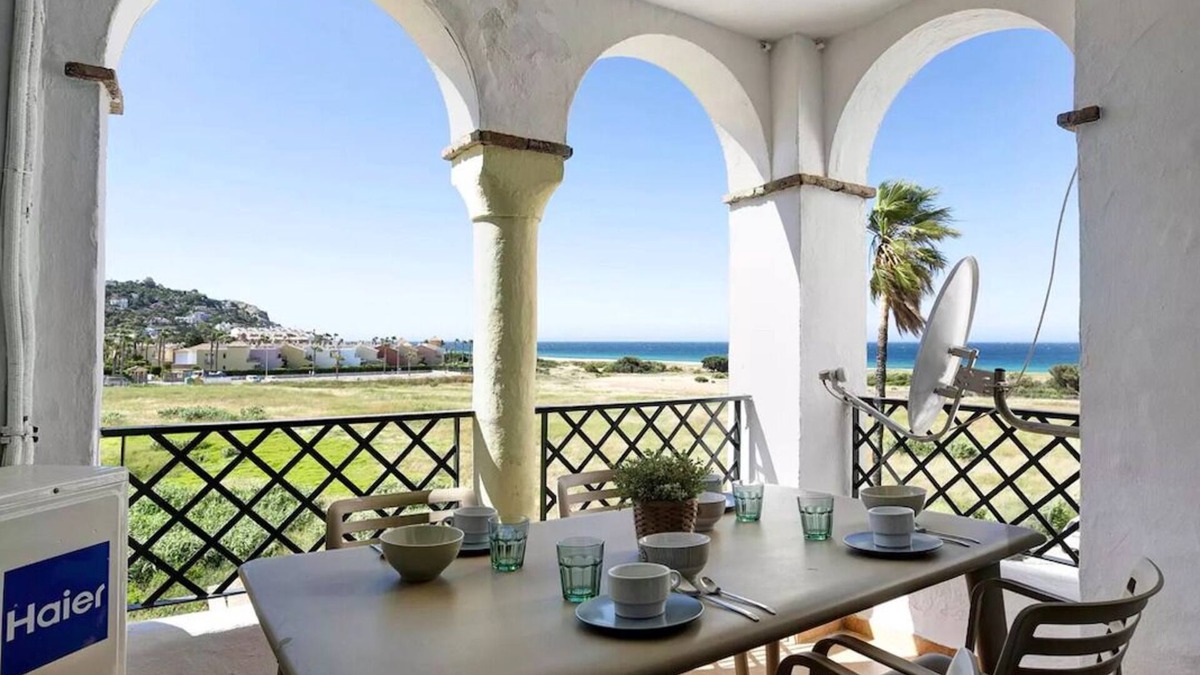 Atlanterra Apartment | APARTMENT WITH SEA VIEWS IN ZAHARA DE LOS ATUNES