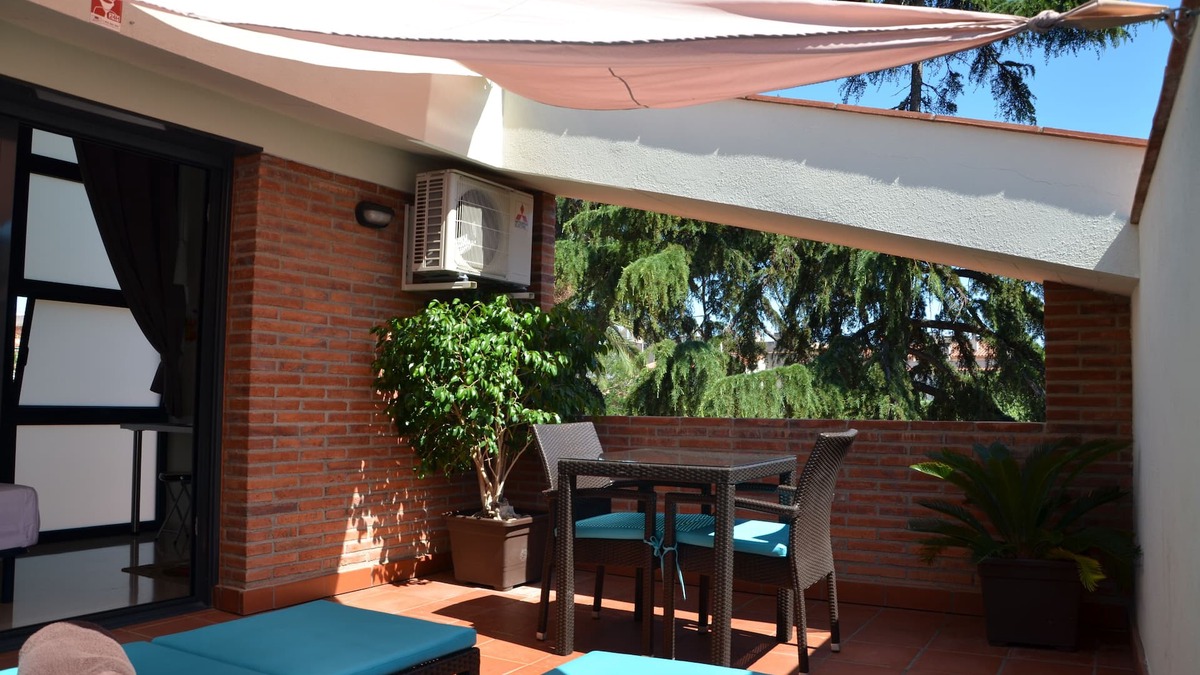 Malgrat de Mar Apartment | Apartment with terrace on the beach Costa Barcelona