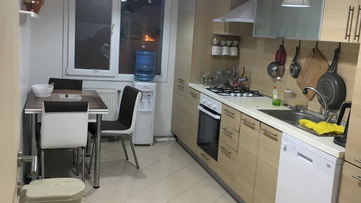 Pendik Apartment | Apartment within a Private Complex