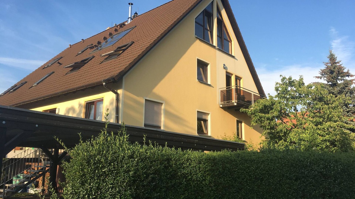Bernau bei Berlin Apartment | Apartment 'Wohnen Im Grünen' with Private Garden and Wi-Fi