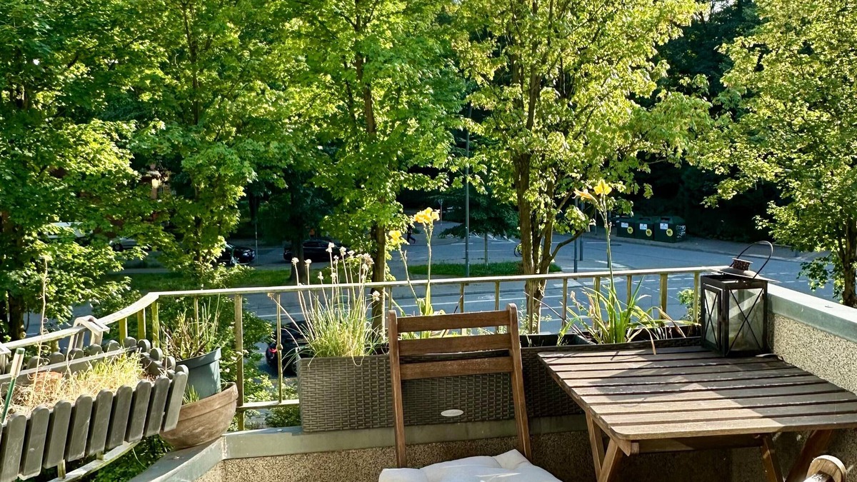 Bahrenfeld Apartment | Apartment 'Wohnung Naehe Volksparkstadion' with Balcony and Wi-Fi