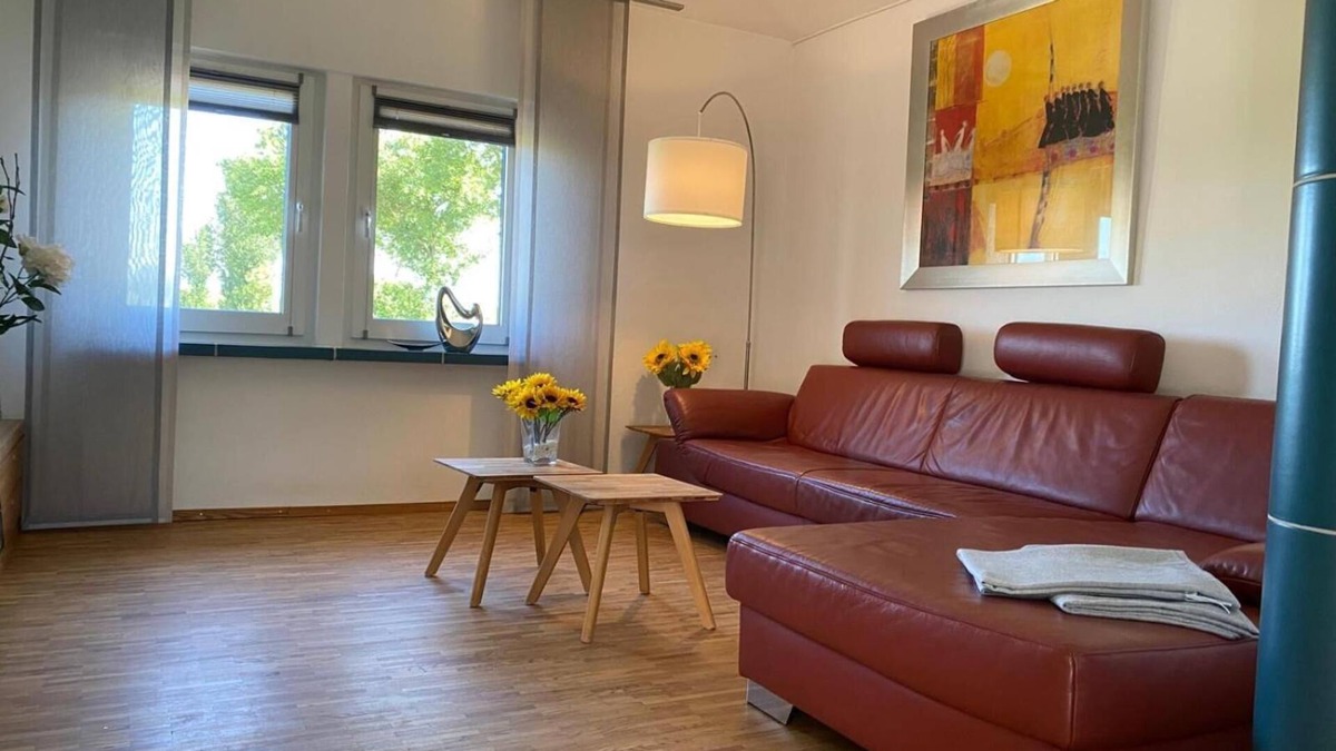 Breberen Apartment | Apartment 'Zöllnerhaus 37' with Private Garden and Wi-Fi