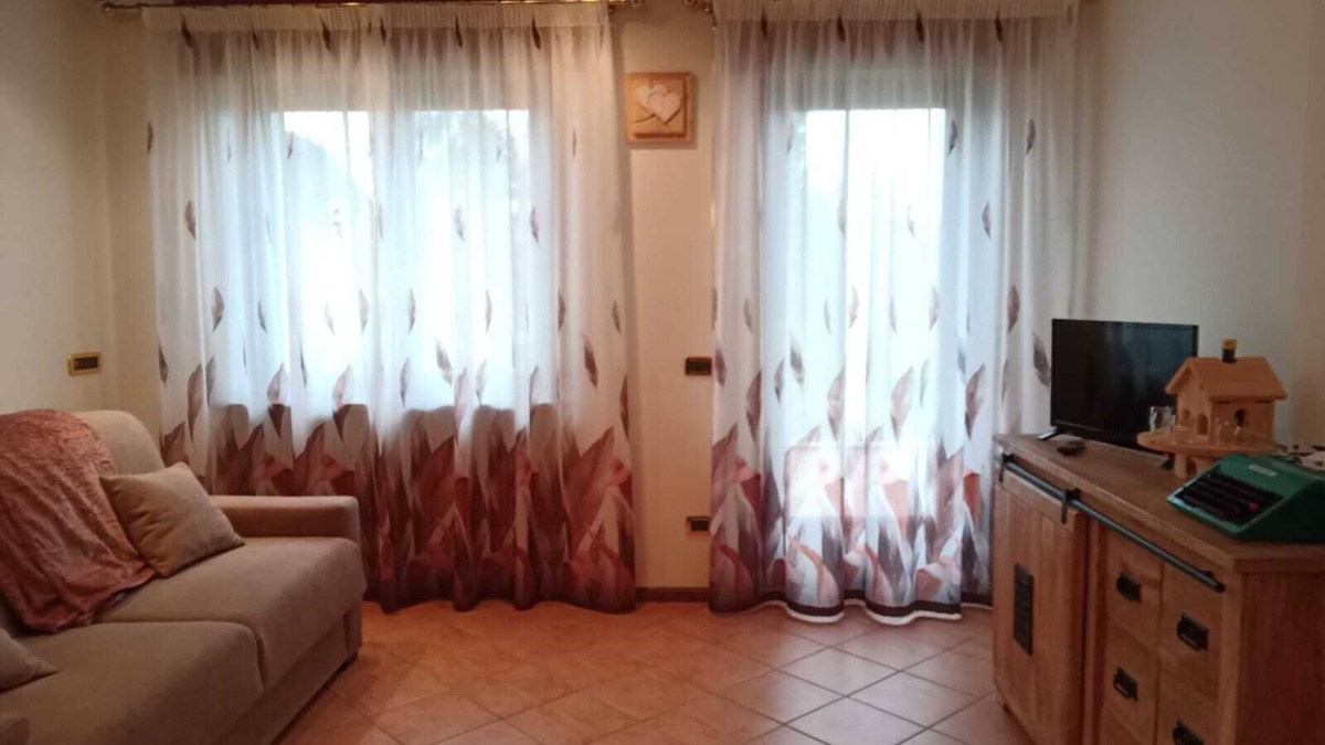Santa Giustina Apartment | Apartment 'Ziamilva' with Private Terrace, Private Garden and Wi-Fi