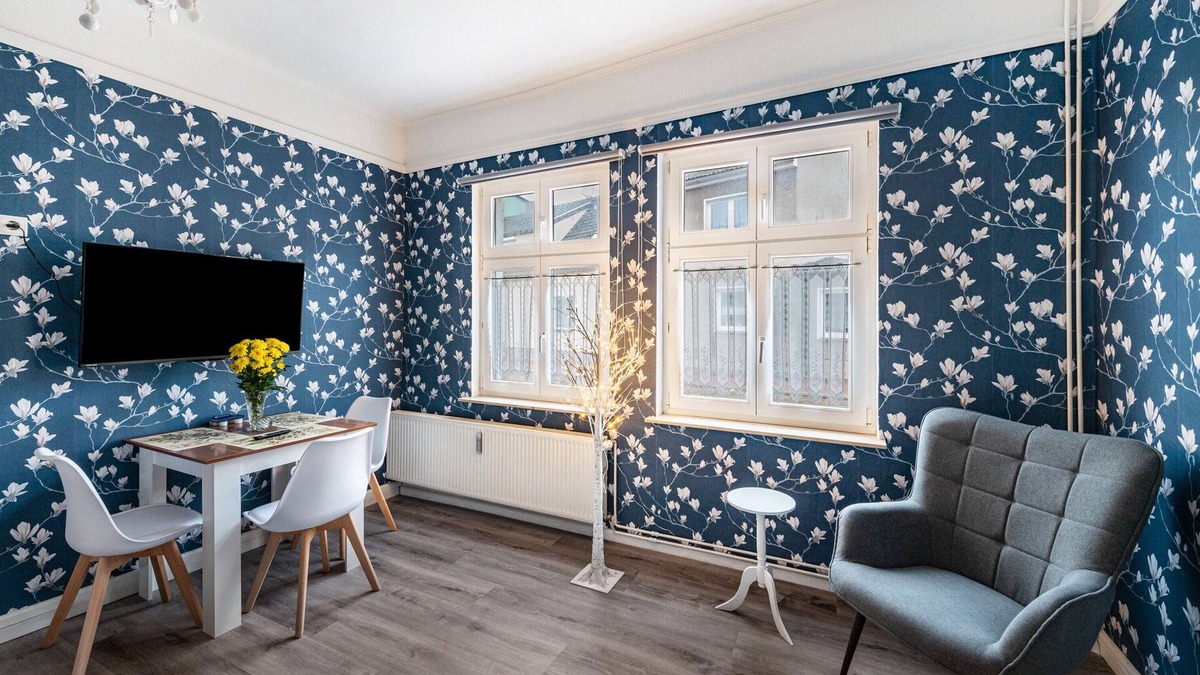 Laage Apartment | Apartment 'Zur »Alten Schmiede«' with Wi-Fi