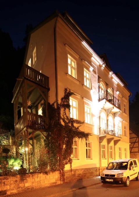 Bad Schandau Apartment | Apartmenthaus Saxonia