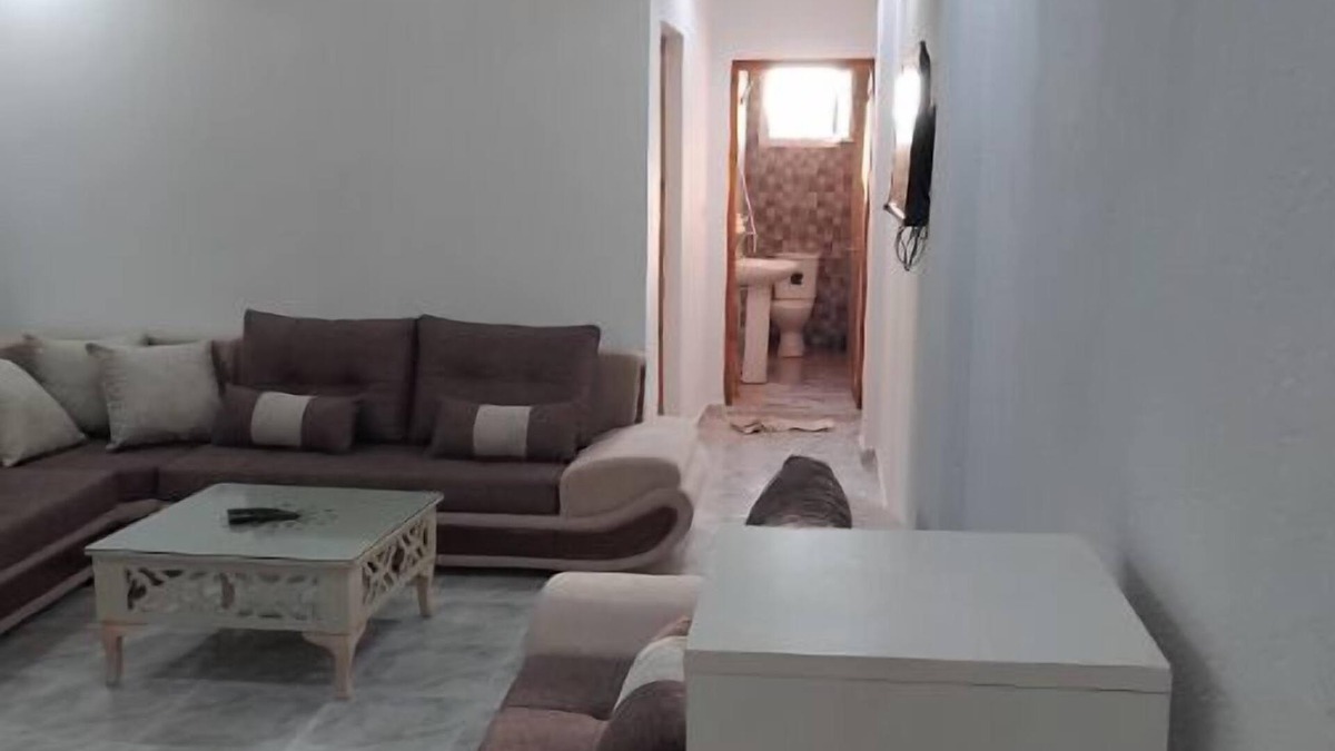 1e Arrondissement Zarzis Ville Apartment | Apartments downtown zarzis in front of the National Bank