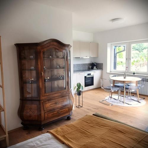 Mariatrost Apartment | Apartments in Graz