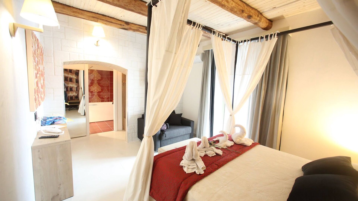 San Ferdinando Apartment | Apartments Luxury "I BORGHI", Relais Piazza del Plebiscito