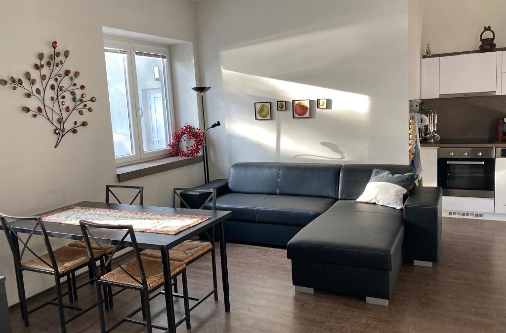 Kyje Apartment | Apartments near the pond