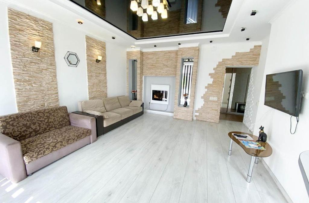 Baranavichy Apartment | Аpartments on the square 365