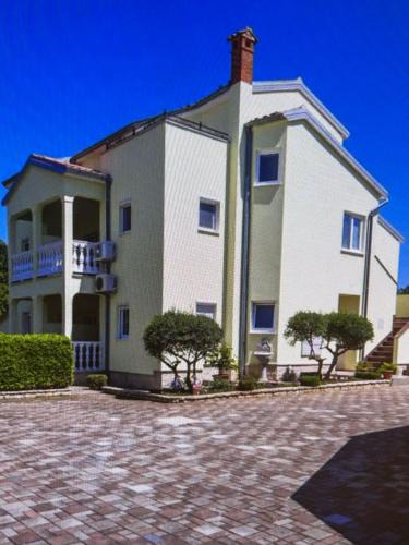 Cancini Apartment | Apartments Rajic