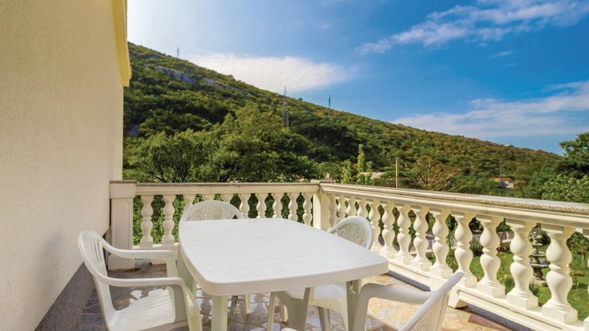 Veljun Primorski Apartment | Apartments Vukelić (28751-A2) - Senj